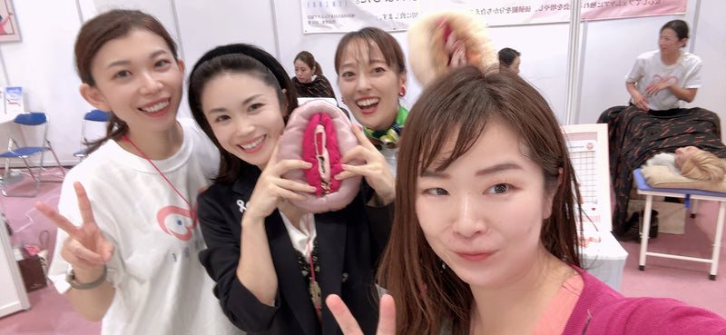 フェムテック展示会で新発見！最新テクノロジーで講座もパワーアップします❣️